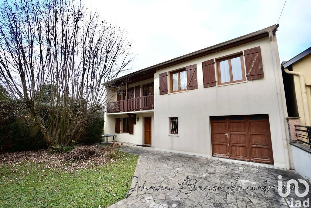 Achat maison à vendre 6 chambres 153 m² - Thionville