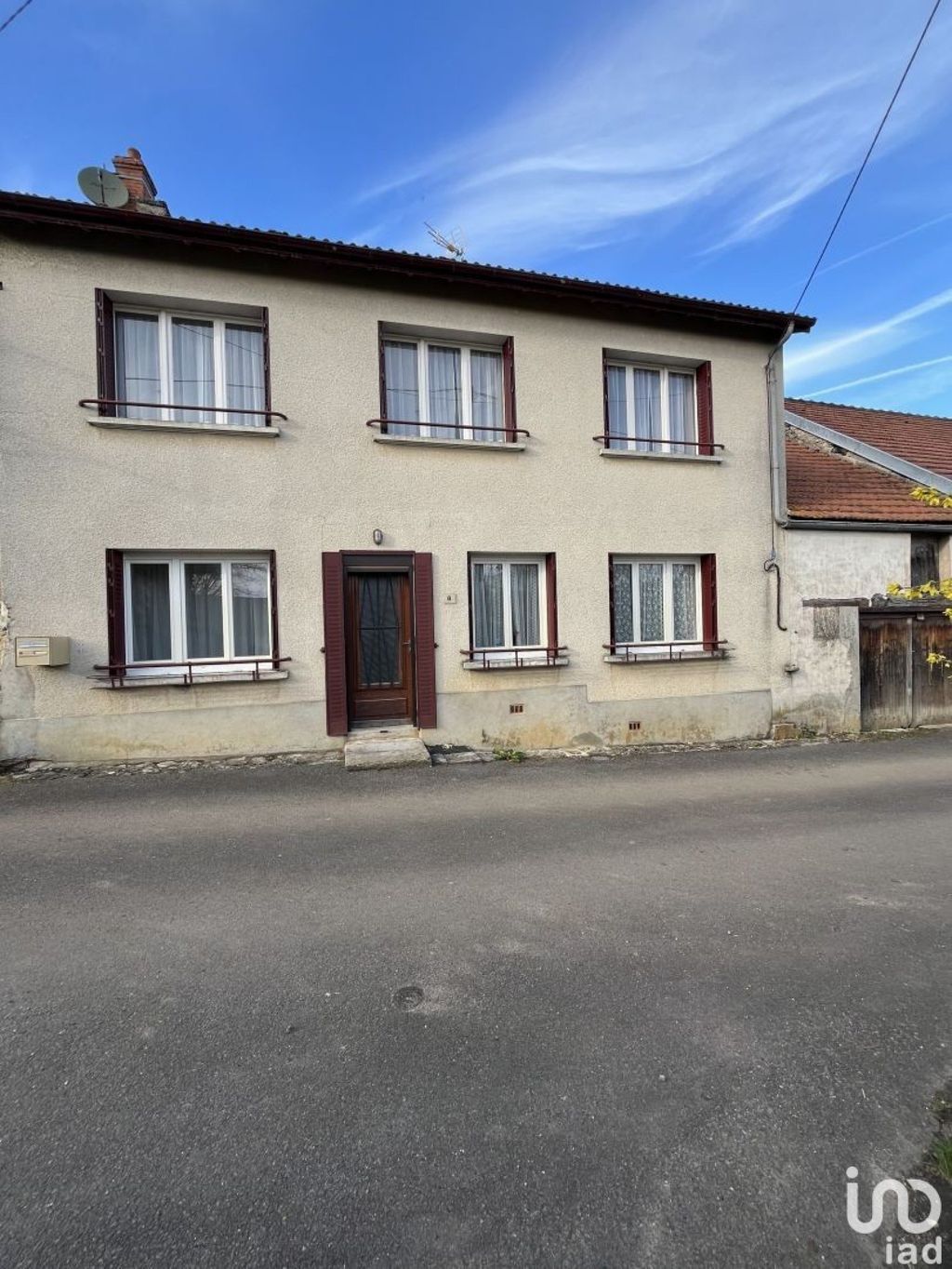 Achat maison à vendre 4 chambres 124 m² - Pouilly-en-Auxois