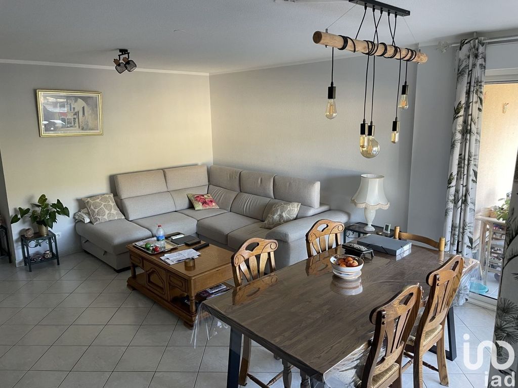 Achat appartement à vendre 3 pièces 72 m² - Cavalaire-sur-Mer