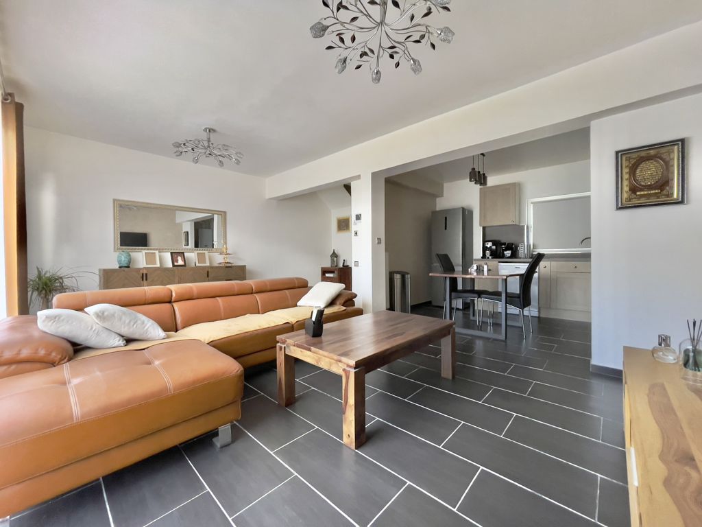 Achat maison à vendre 2 chambres 82 m² - Tourcoing