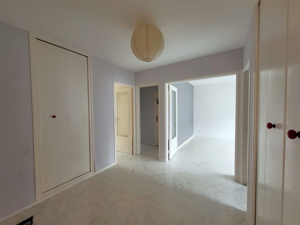 Achat appartement à vendre 4 pièces 74 m² - Saint-Étienne