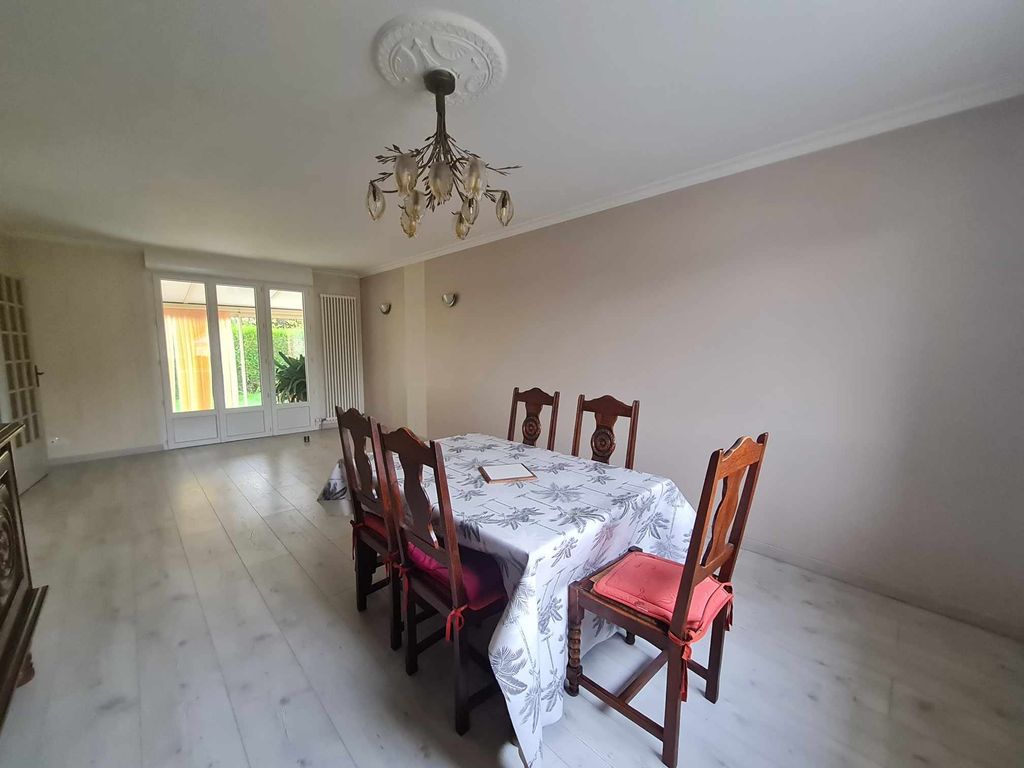 Achat maison à vendre 3 chambres 85 m² - Changé