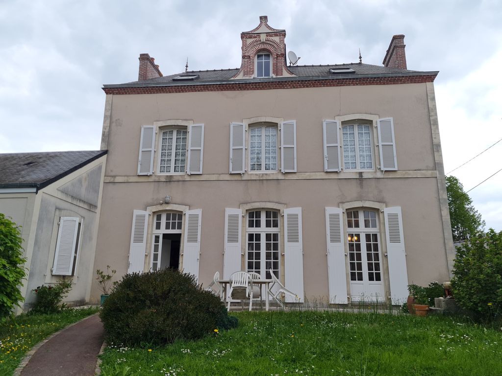 Achat maison à vendre 5 chambres 120 m² - Changé