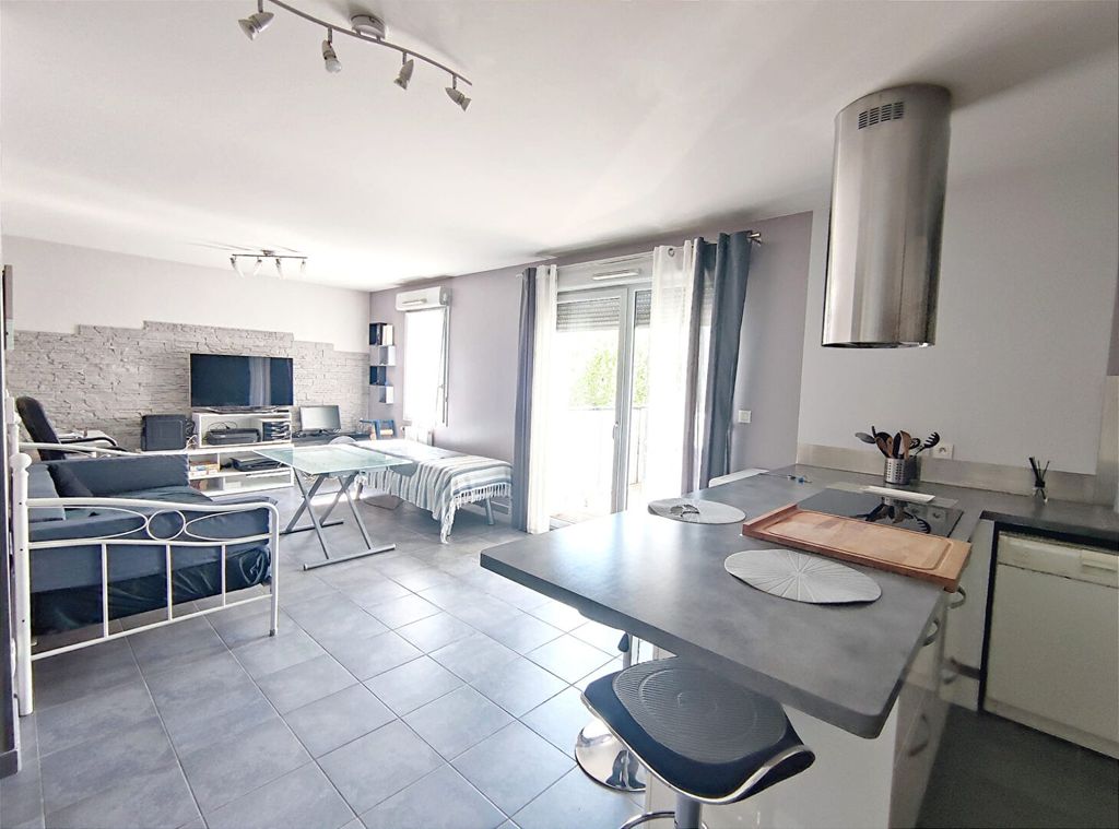 Achat appartement à vendre 4 pièces 73 m² - Vénissieux