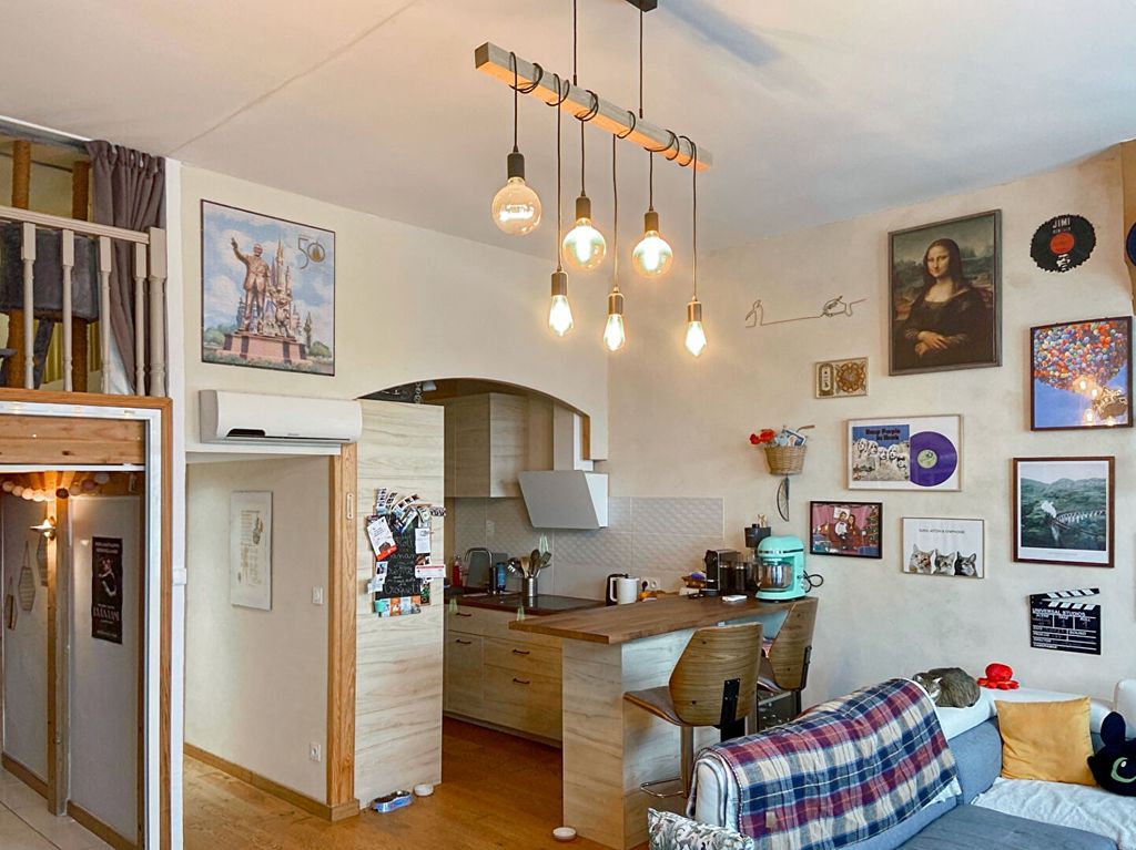 Achat appartement à vendre 4 pièces 74 m² - Lyon 2ème arrondissement