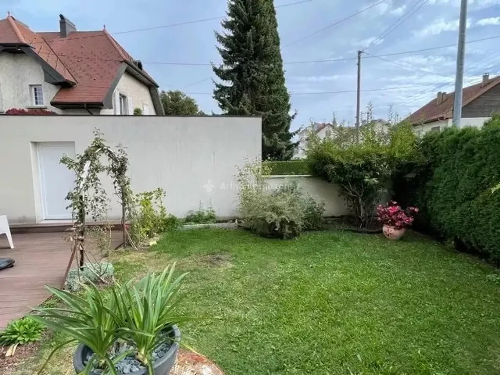 Achat appartement à vendre 4 pièces 95 m² - Pontarlier