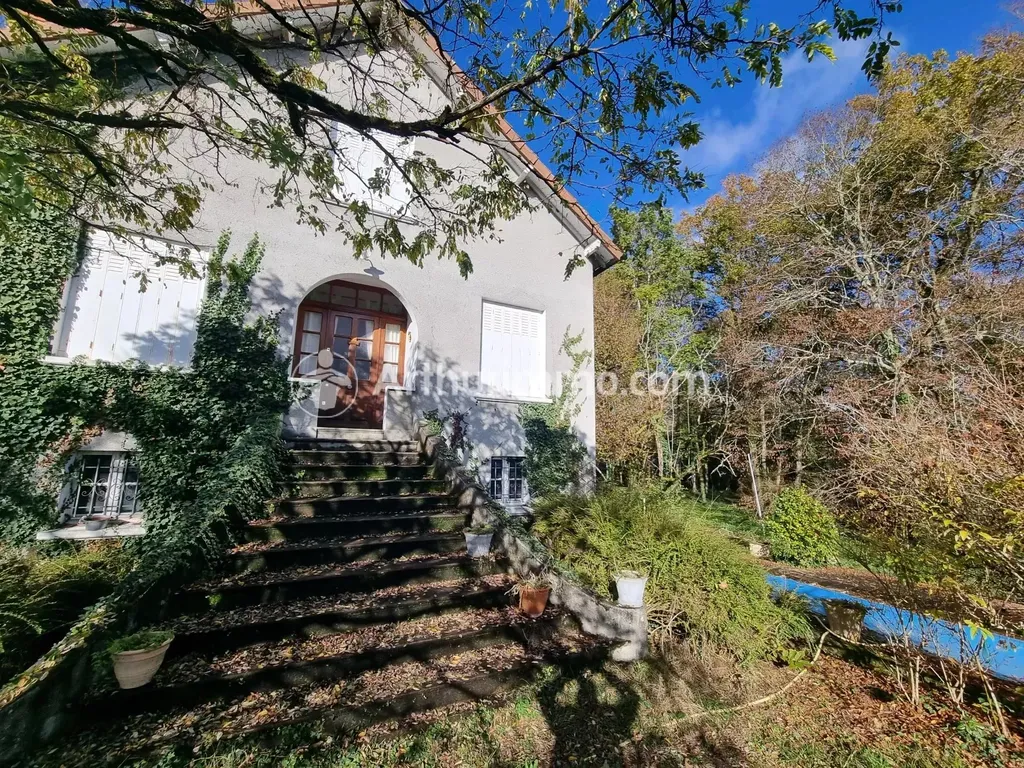 Achat maison à vendre 3 chambres 107 m² - Saint-Léon-sur-l'Isle