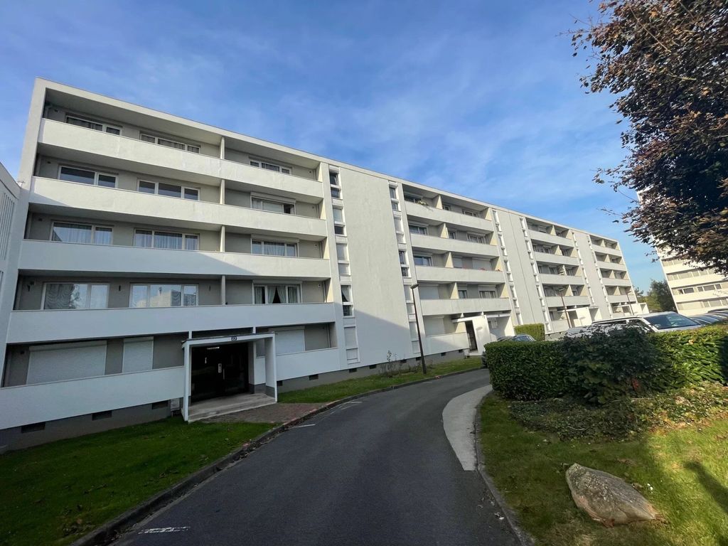 Achat appartement à vendre 4 pièces 79 m² - Saint-Quentin