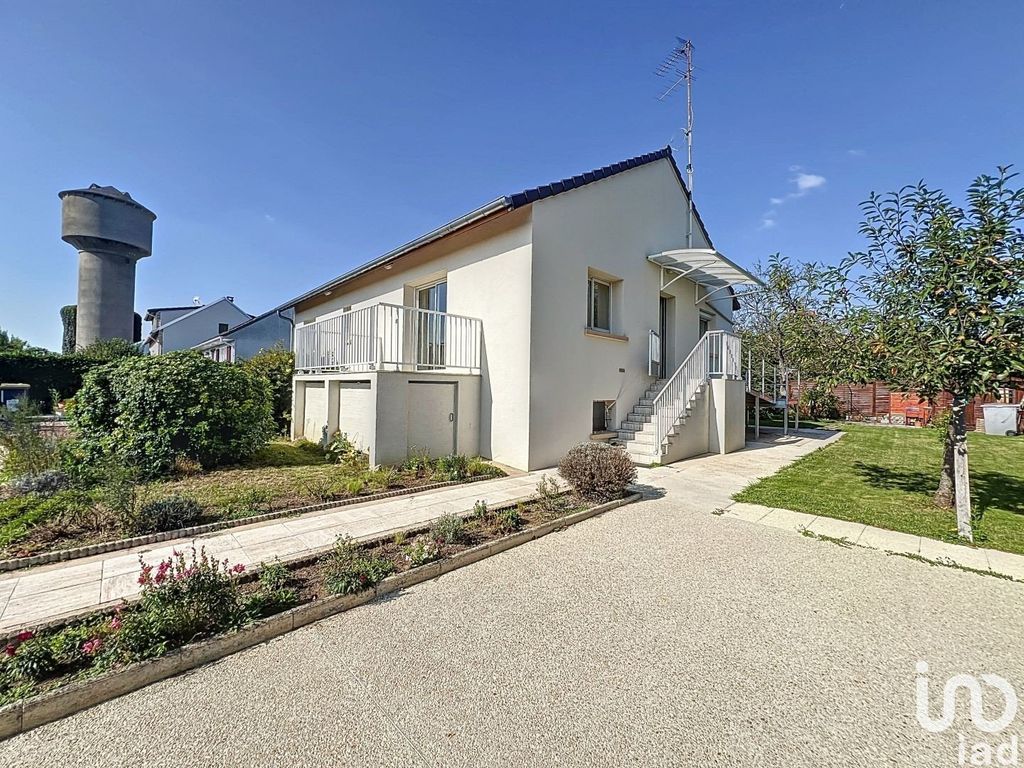 Achat maison à vendre 5 chambres 140 m² - Boissise-la-Bertrand