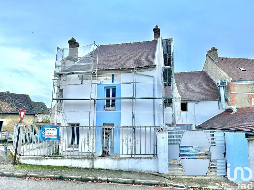 Achat appartement à vendre 6 pièces 208 m² - Pont-sur-Yonne
