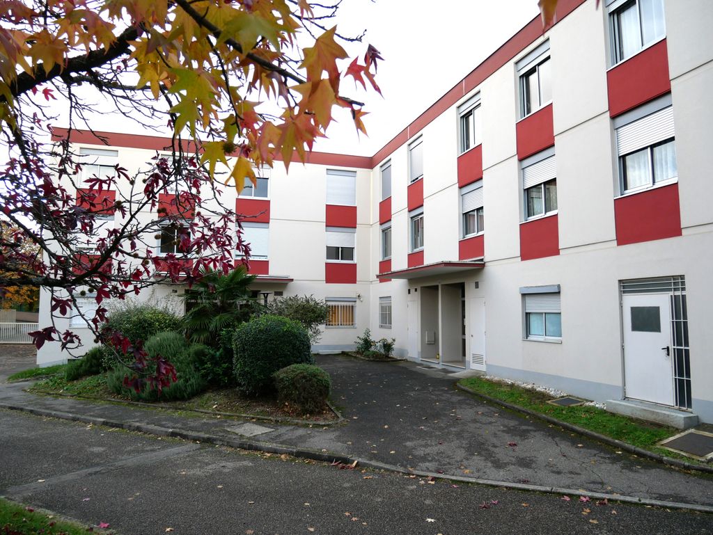 Achat appartement à vendre 4 pièces 73 m² - Corbas