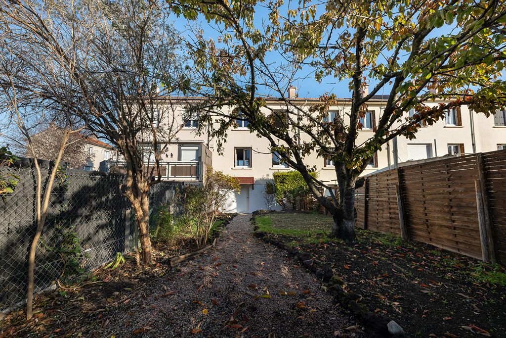 Achat maison à vendre 3 chambres 75 m² - Lempdes