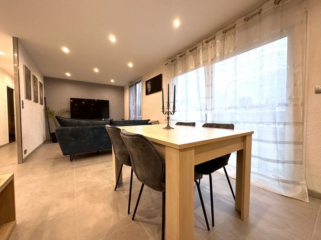 Achat appartement à vendre 3 pièces 67 m² - Le Reposoir