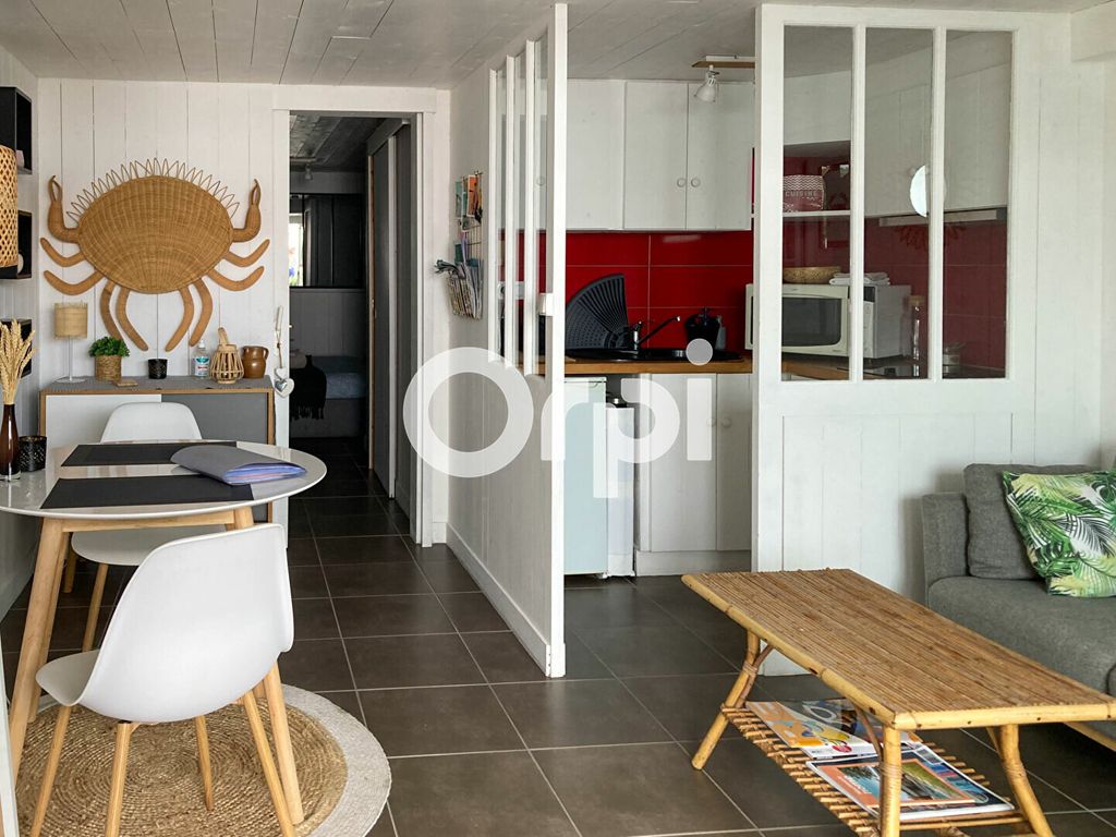 Achat appartement à vendre 2 pièces 27 m² - Le Bois-Plage-en-Ré