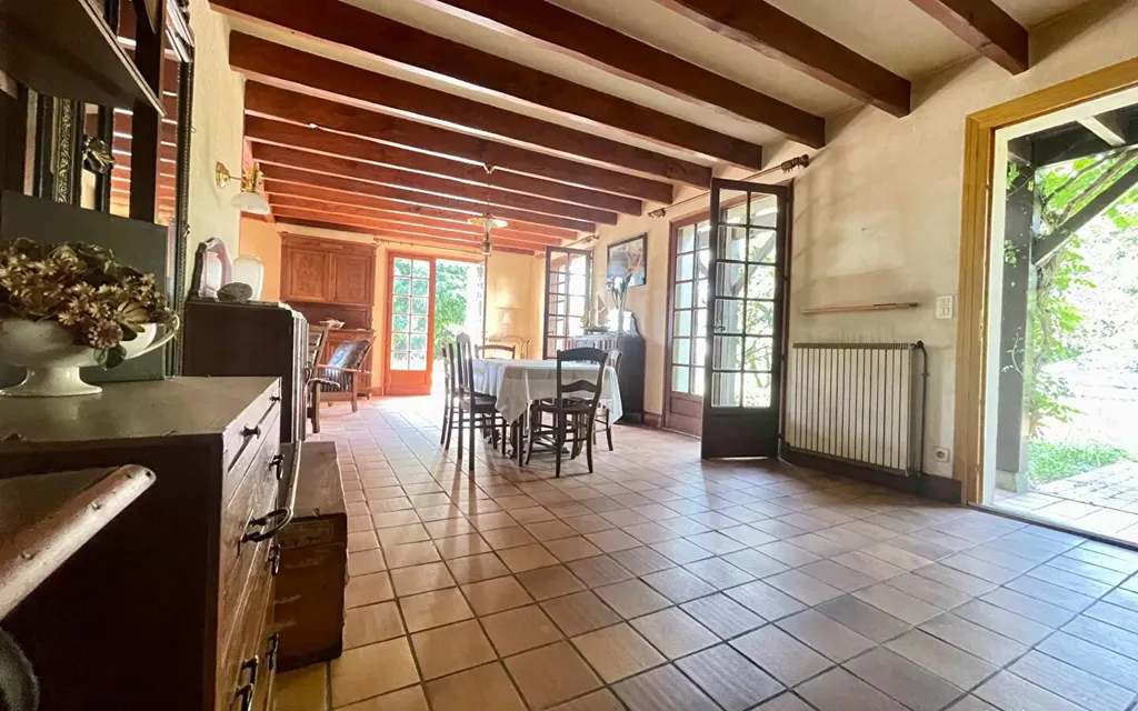 Achat maison à vendre 5 chambres 170 m² - Mérignac