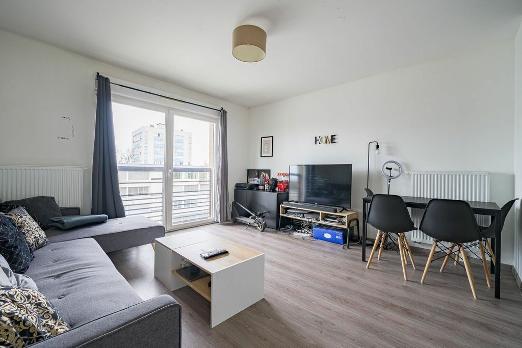 Achat appartement à vendre 2 pièces 42 m² - Sucy-en-Brie
