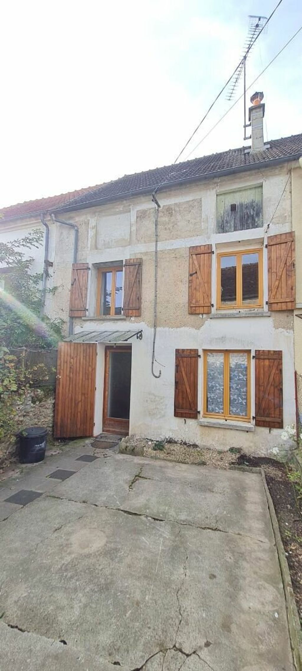 Achat maison à vendre 2 chambres 70 m² - Saâcy-sur-Marne