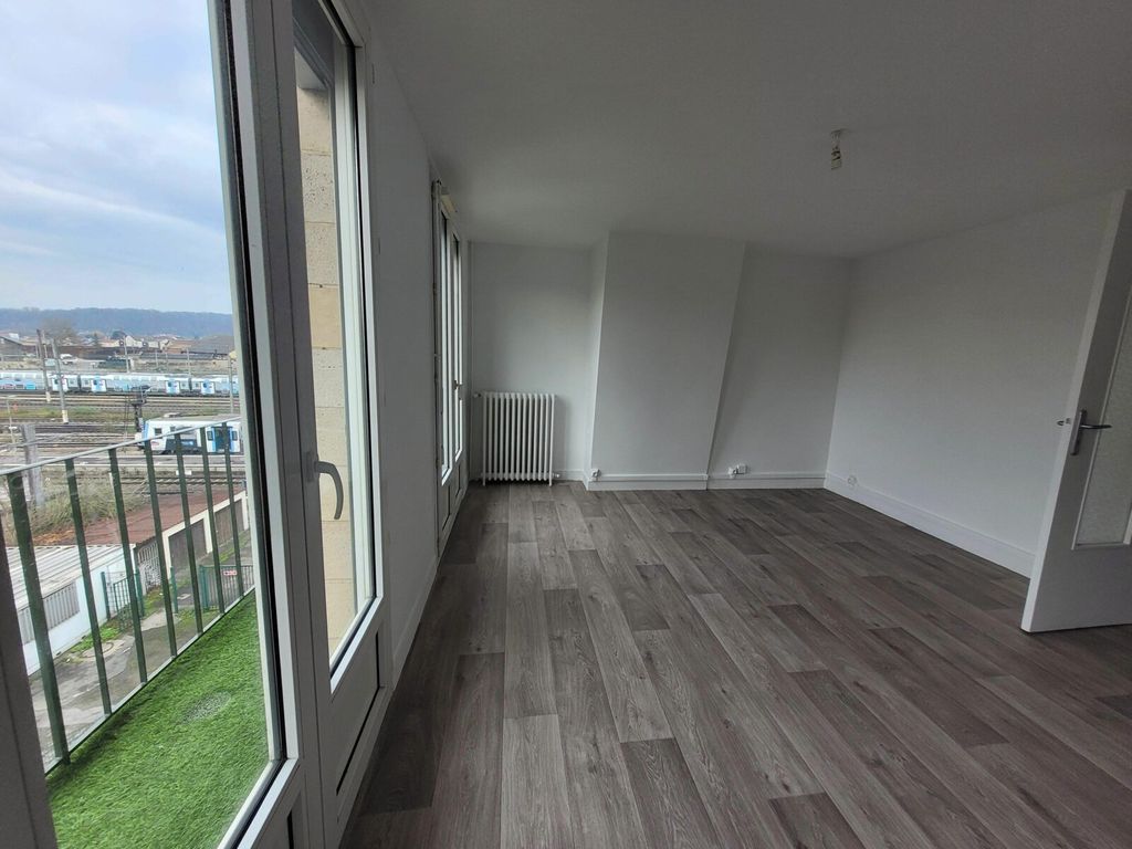 Achat appartement à vendre 3 pièces 56 m² - Creil