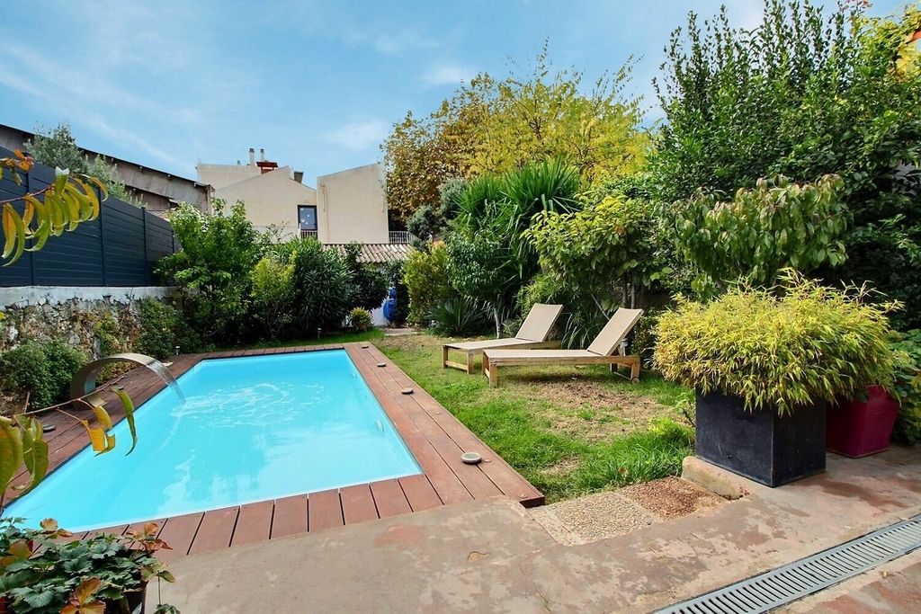 Achat maison à vendre 4 chambres 120 m² - Marseille 10ème arrondissement