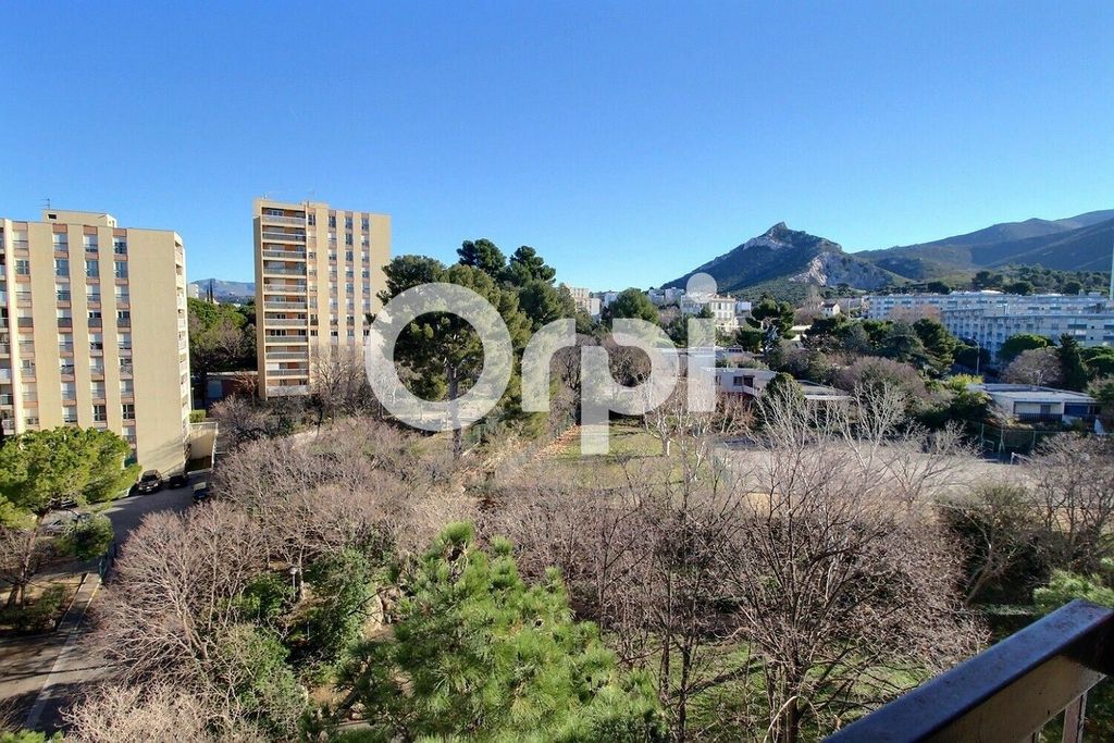 Achat appartement à vendre 5 pièces 90 m² - Marseille 10ème arrondissement
