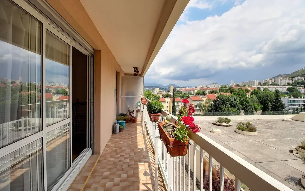 Achat appartement à vendre 5 pièces 77 m² - Marseille 10ème arrondissement