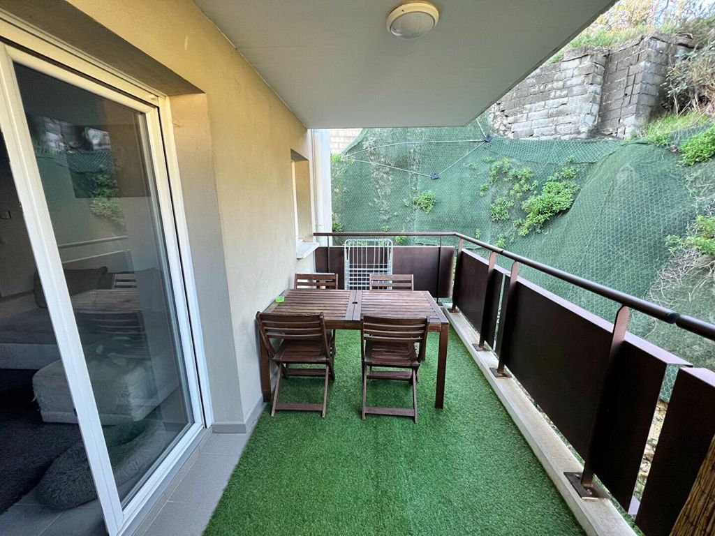 Achat appartement à vendre 2 pièces 43 m² - Châteaurenard