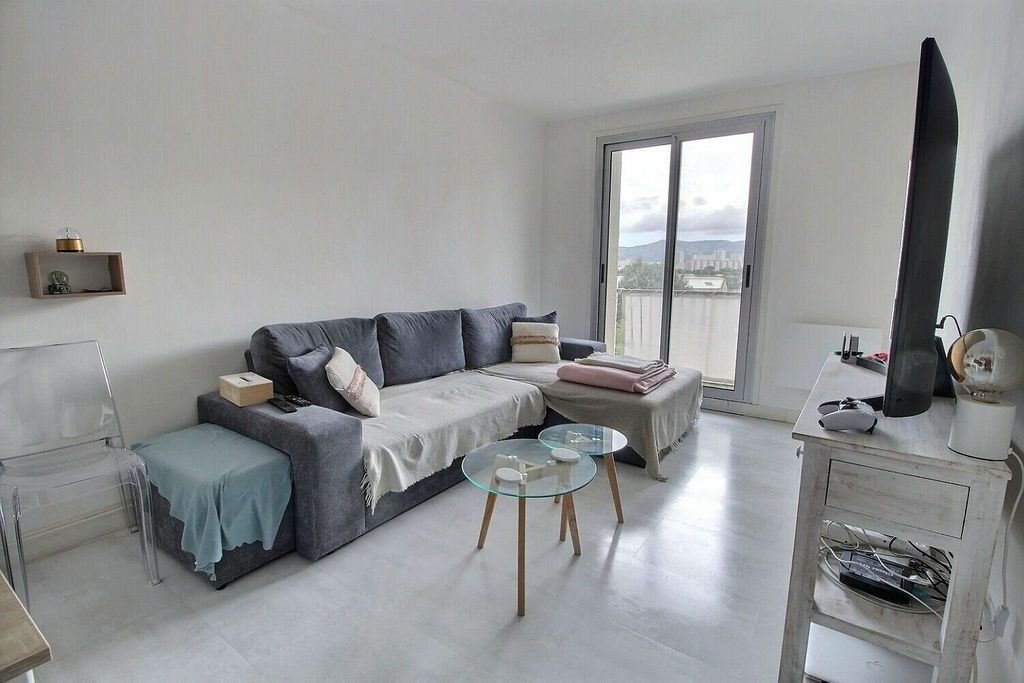 Achat studio à vendre 44 m² - Marseille 10ème arrondissement