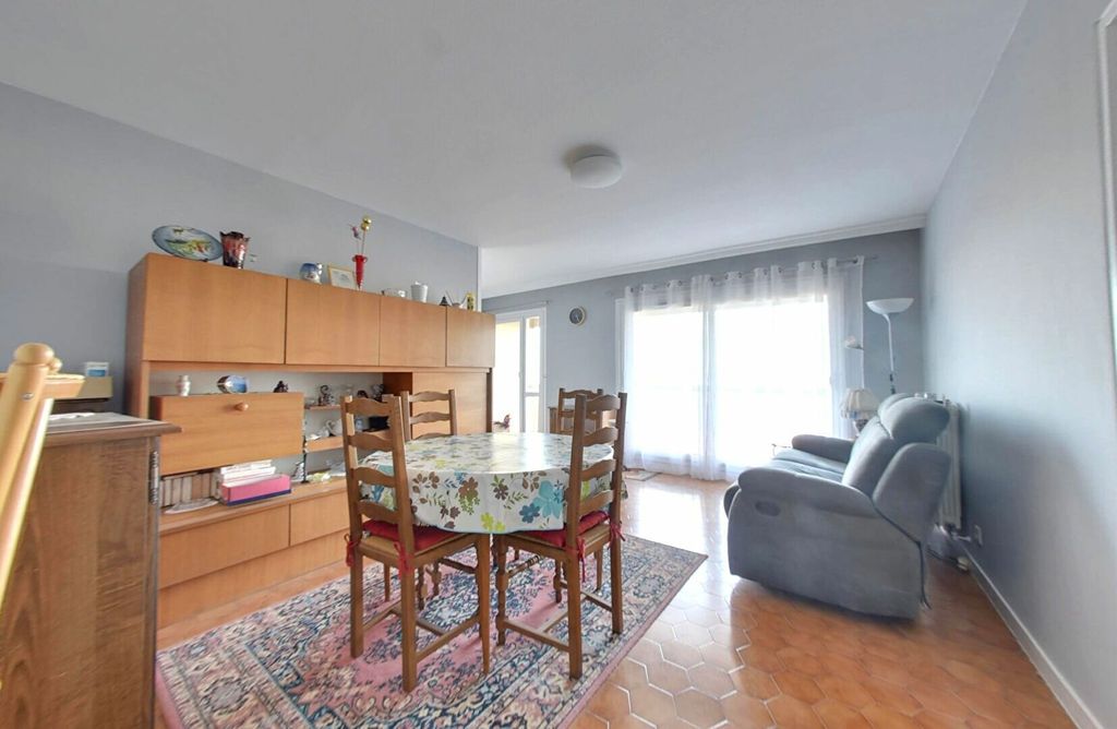 Achat appartement à vendre 4 pièces 73 m² - Tremblay-en-France