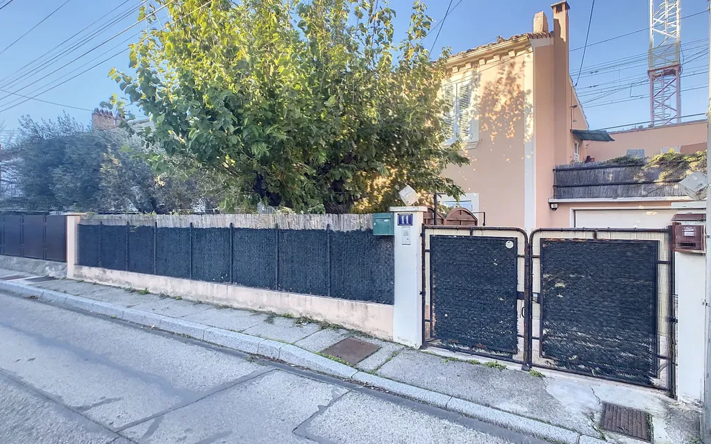 Achat maison à vendre 2 chambres 90 m² - Avignon