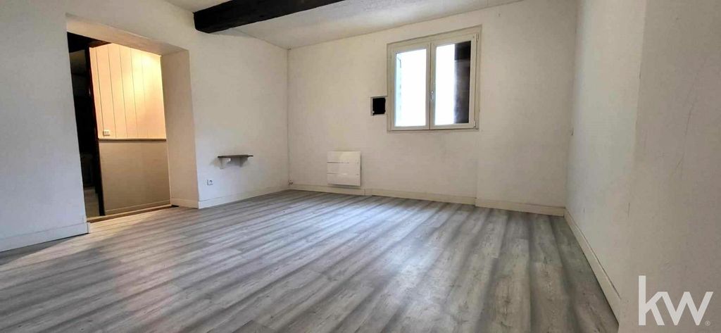 Achat maison à vendre 3 chambres 105 m² - Tautavel