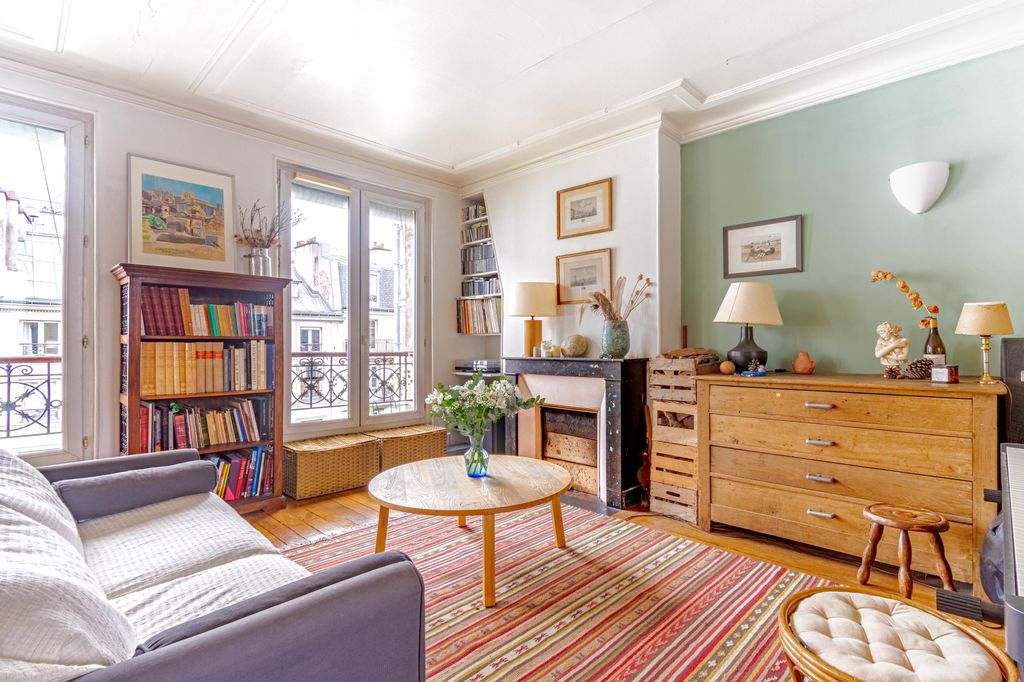 Achat appartement à vendre 3 pièces 64 m² - Paris 10ème arrondissement