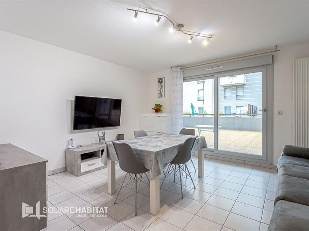 Achat appartement à vendre 2 pièces 52 m² - La Motte-Servolex
