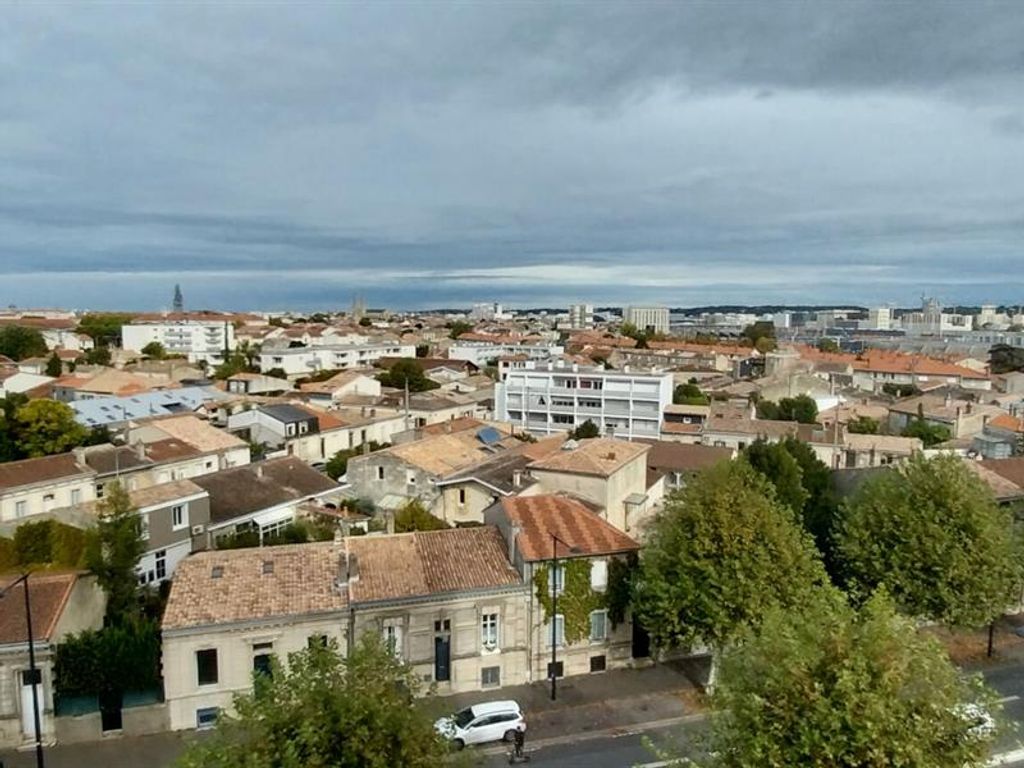 Achat appartement à vendre 4 pièces 89 m² - Bordeaux