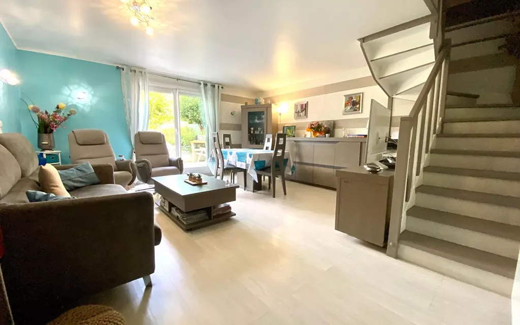 Achat maison à vendre 3 chambres 97 m² - Neuilly-sur-Marne