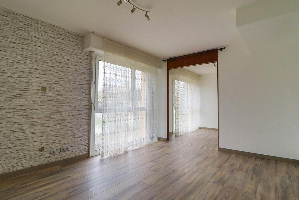 Achat appartement à vendre 4 pièces 66 m² - Colmar