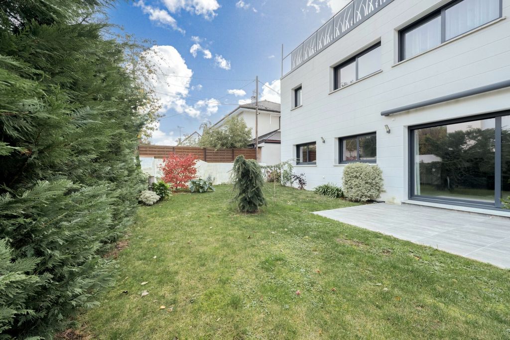 Achat maison à vendre 3 chambres 107 m² - Villiers-sur-Marne