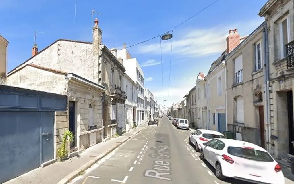 Achat maison à vendre 4 chambres 130 m² - Bordeaux