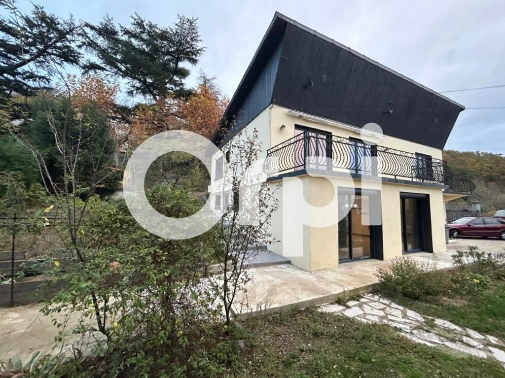 Achat maison à vendre 5 chambres 168 m² - Rive-de-Gier