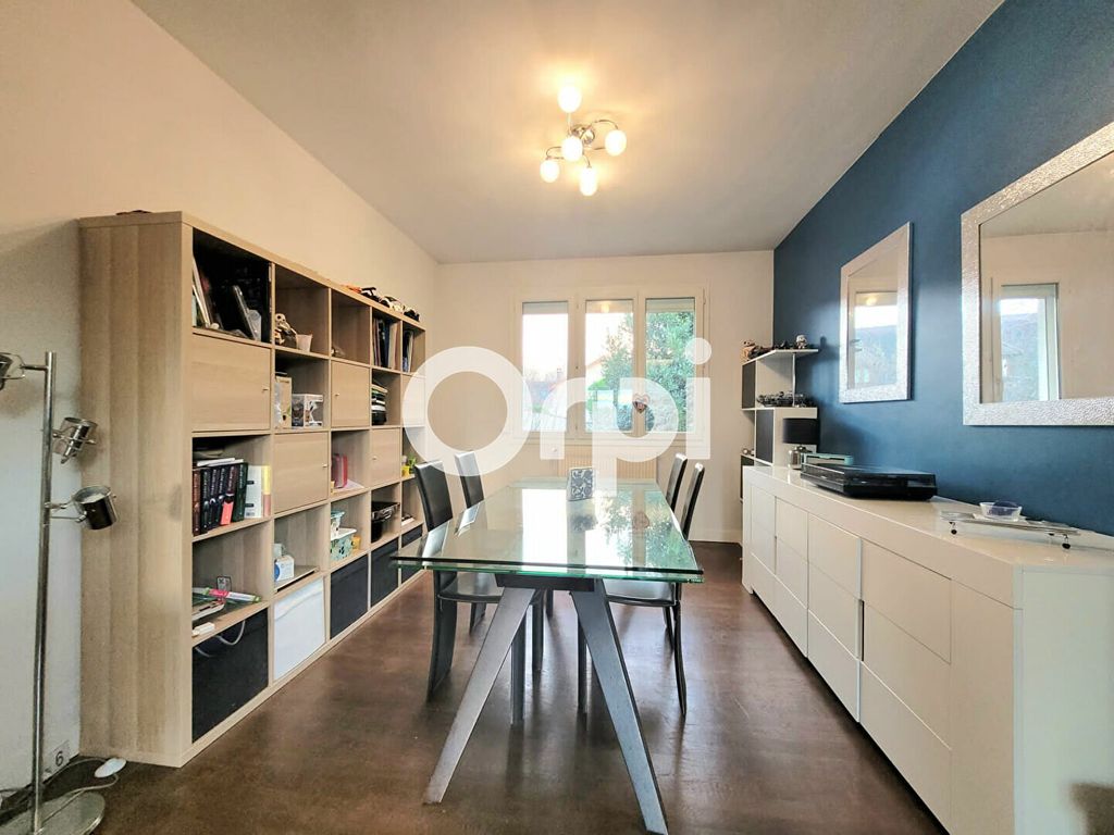 Achat maison à vendre 3 chambres 116 m² - Villecresnes