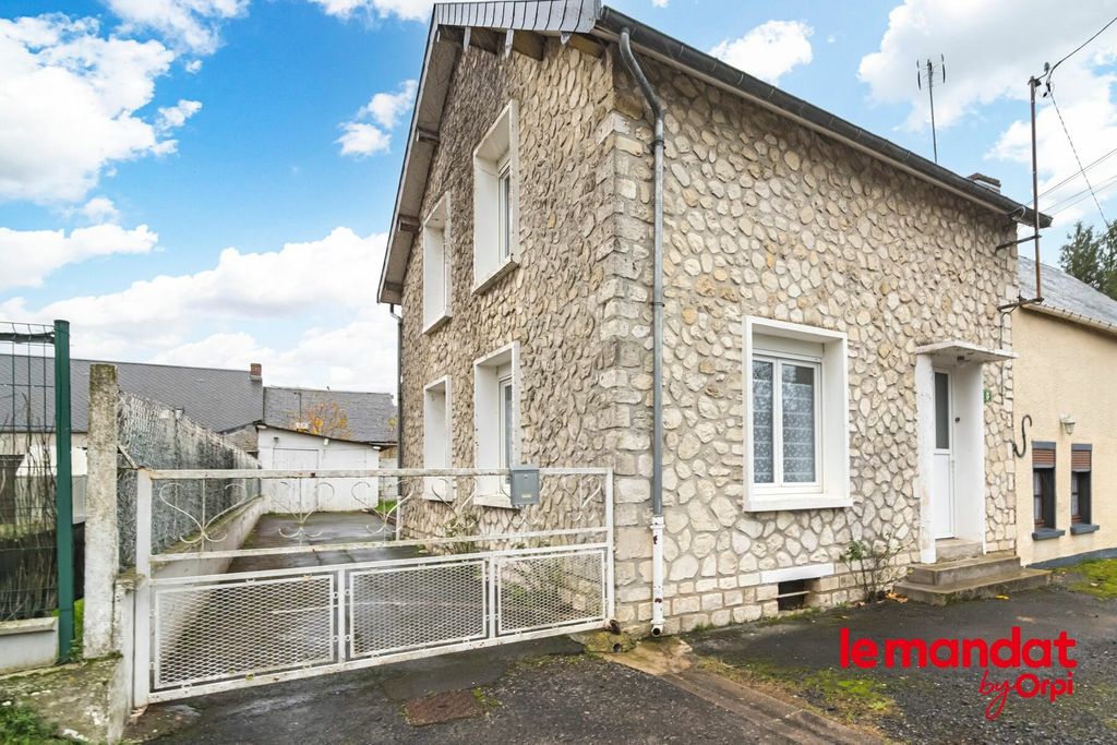 Achat maison à vendre 2 chambres 80 m² - Chaourse