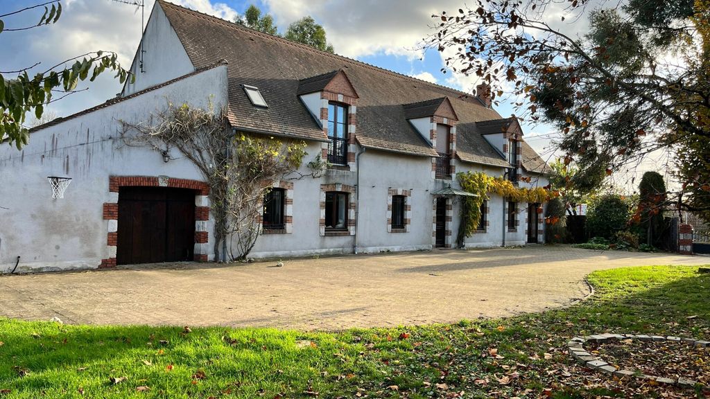 Achat maison à vendre 7 chambres 260 m² - Saint-Denis-en-Val