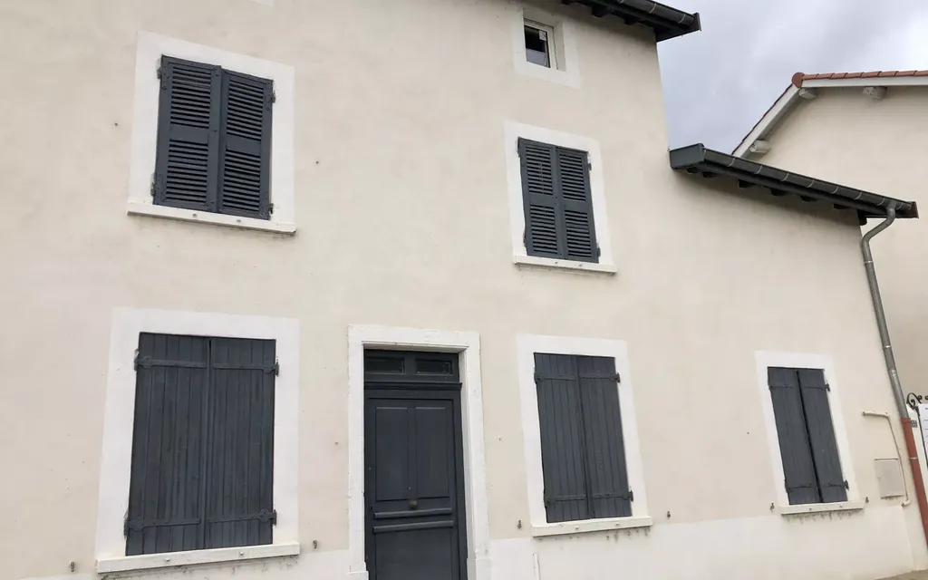 Achat maison à vendre 4 chambres 160 m² - Saint-Maurice-de-Beynost