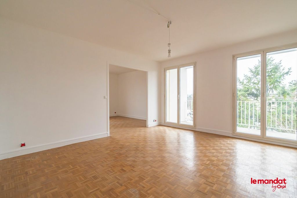 Achat appartement à vendre 4 pièces 92 m² - Reims