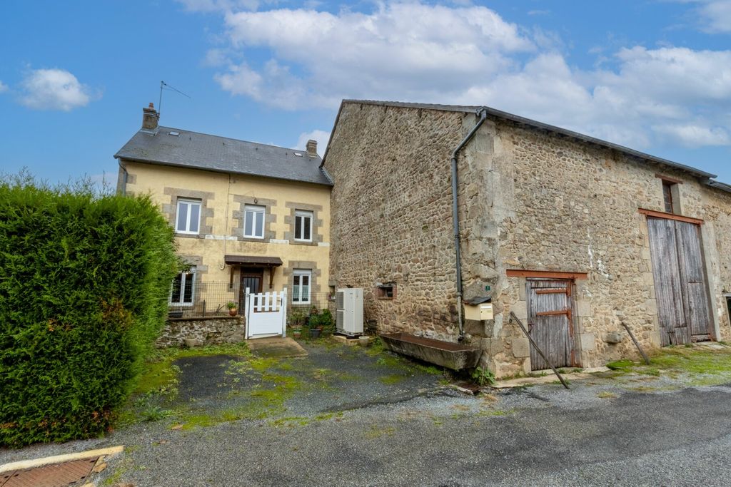 Achat maison à vendre 4 chambres 112 m² - Saint-Pierre-de-Fursac
