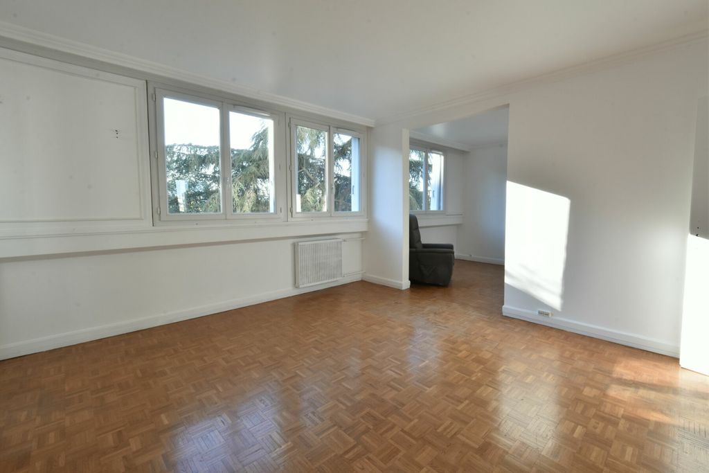 Achat appartement à vendre 3 pièces 71 m² - Pierre-Bénite