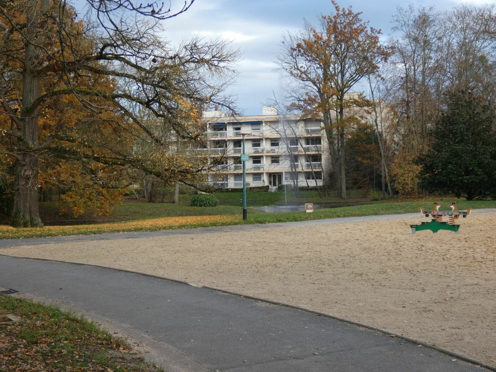 Achat appartement à vendre 4 pièces 79 m² - Vaires-sur-Marne