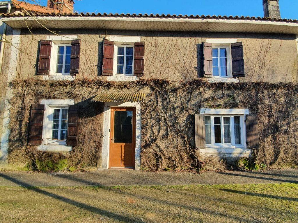 Achat maison à vendre 3 chambres 141 m² - Saint-Justin