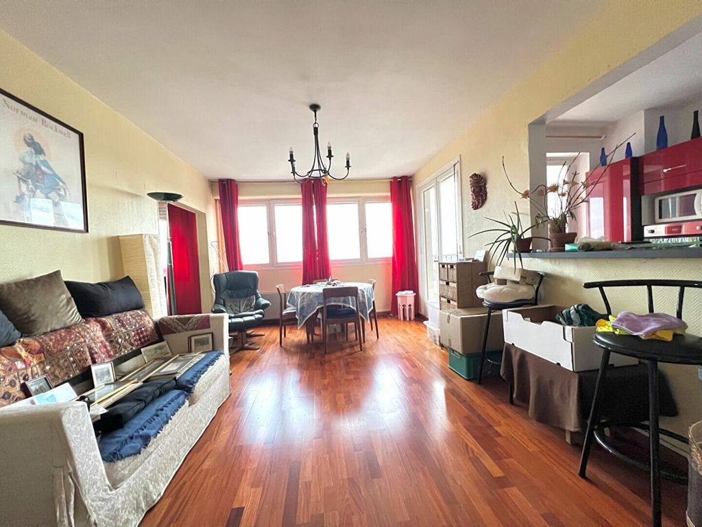 Achat appartement à vendre 5 pièces 88 m² - Hérouville-Saint-Clair