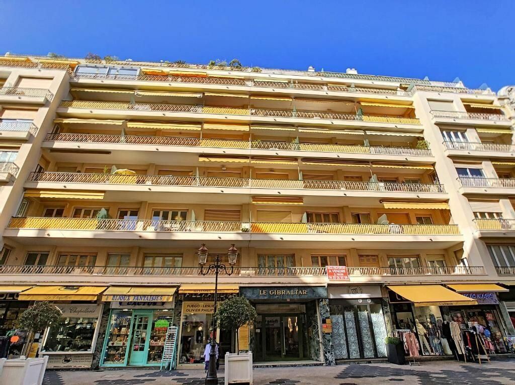 Achat appartement à vendre 9 pièces 300 m² - Nice