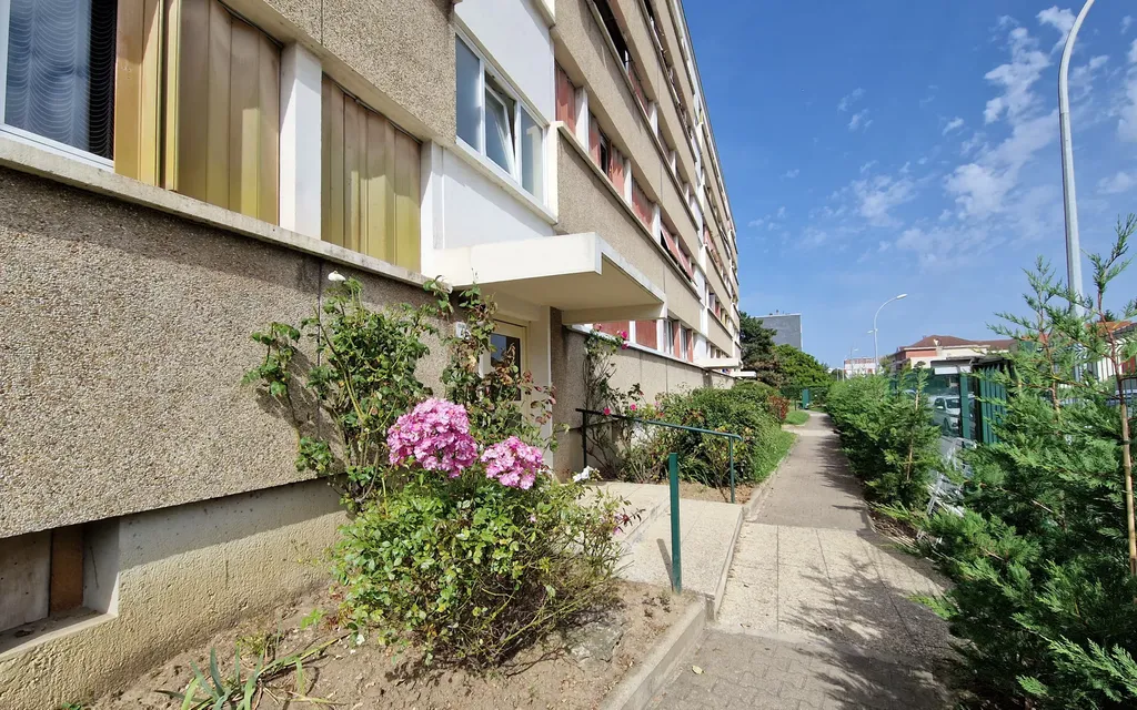 Achat appartement 4 pièce(s) Neuilly-sur-Marne